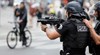 Френската полиция застреля въоръжен мъж пред синагога