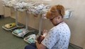 Има остър недостиг на акушерки у нас