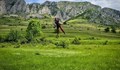 Планински спасители тестваха летящи раници в Румъния