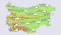 Валежи и гръмотевични бури застигат по-голямата част от страната
