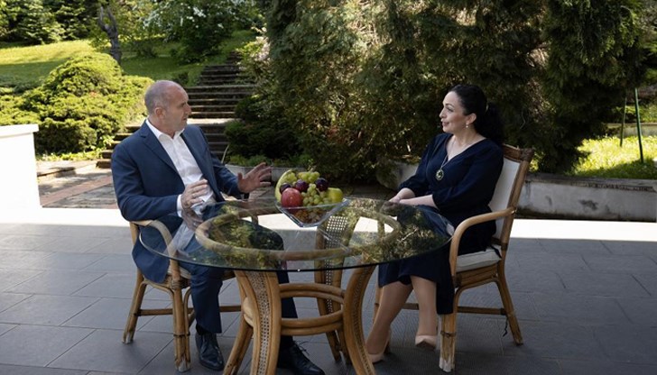 Двамата разговаряха по теми от дневния ред на двустранните отношения между България и Косово