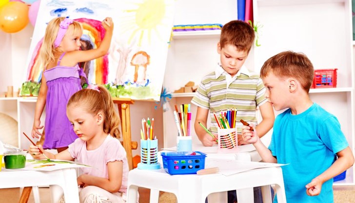 От просветното министерство уточниха, че ще правят оценка на малчуганите, но не под формата на тестове От просветното министерство уточниха, че ще правят оценка на малчуганите, но не под формата на тестове