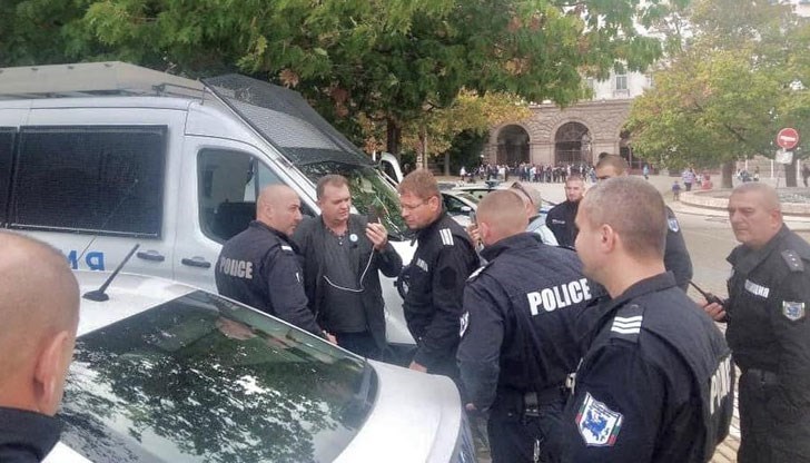 Лидерът на гражданското сдружение може да съди държавата за обезщетение