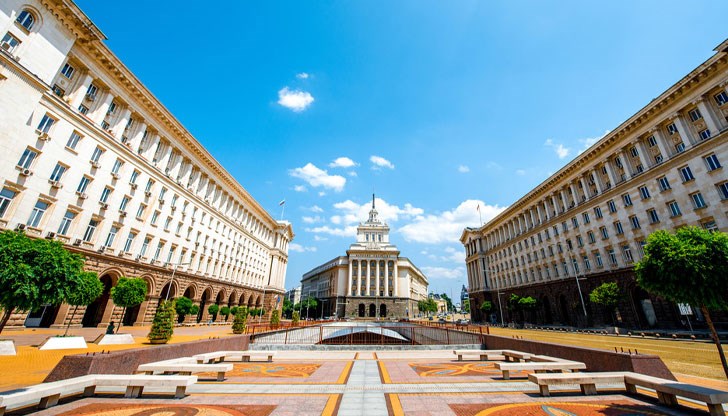 ако са повече партиите, по-лесно може да се направи мнозинство