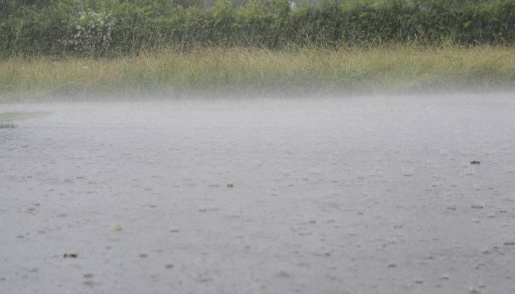 Ще има гръмотевични бури и градушки Ще има гръмотевични бури и градушки