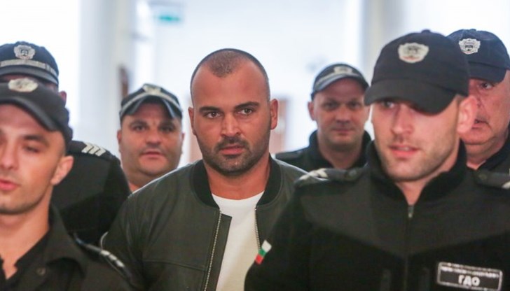 Любенов се яви в съдебната зала в качеството му на свидетел