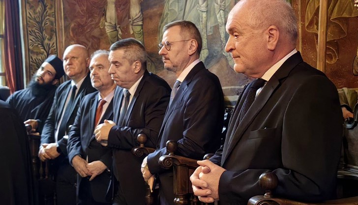 Министър-председателят увери, че българската държава ще продължи да помага за поддържането на манастира