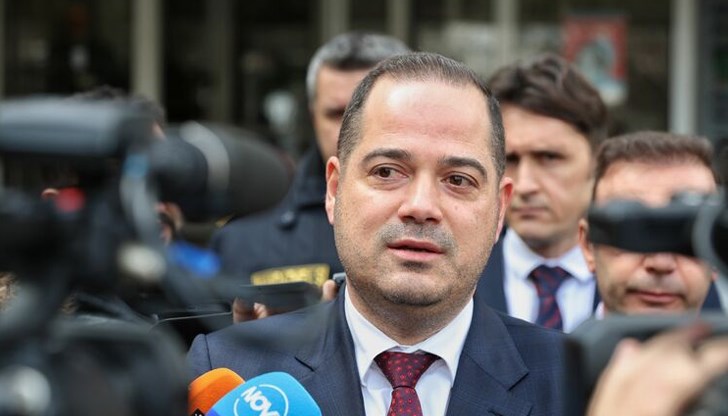 Калин Стоянов: Цената за купен глас варира между 50 и 100 лева Калин Стоянов: Цената за купен глас варира между 50 и 100 лева