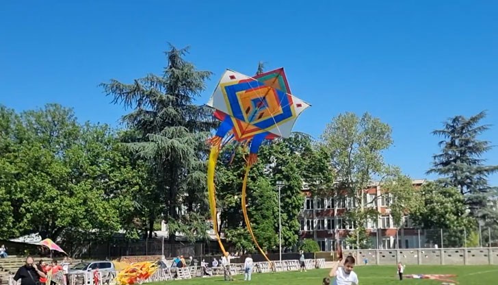 Целта на инициативата е да се насочи общественото внимание към природните енергии Целта на инициативата е да се насочи общественото внимание към природните енергии