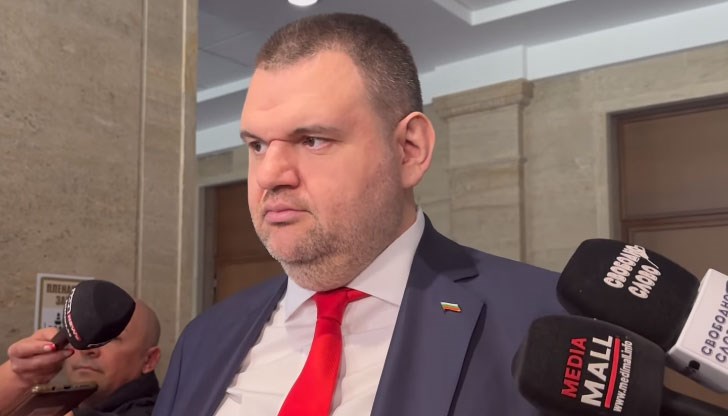 ДПС регистрира листите с кандидати за народни представители и представители в ЕП