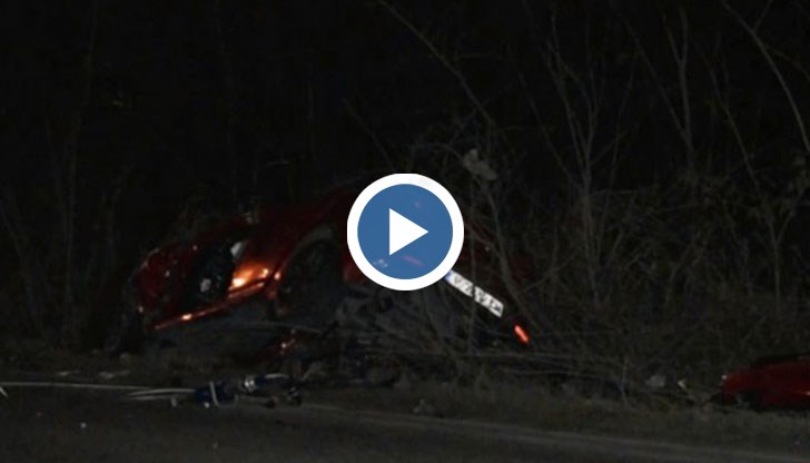 Отново правят оглед на колата, в която загинаха Деница и Батуан