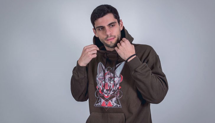 Талантливият русенец е написал продължение на романа си "Общежитие за чудовища" Талантливият русенец е написал продължение на романа си "Общежитие за чудовища"