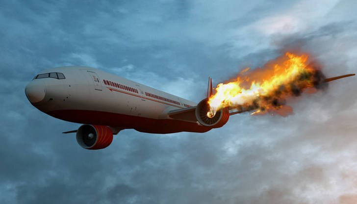 На видео, заснето от пътник, се вижда как черен дим излиза изпод лявото крило На видео, заснето от пътник, се вижда как черен дим излиза изпод лявото крило