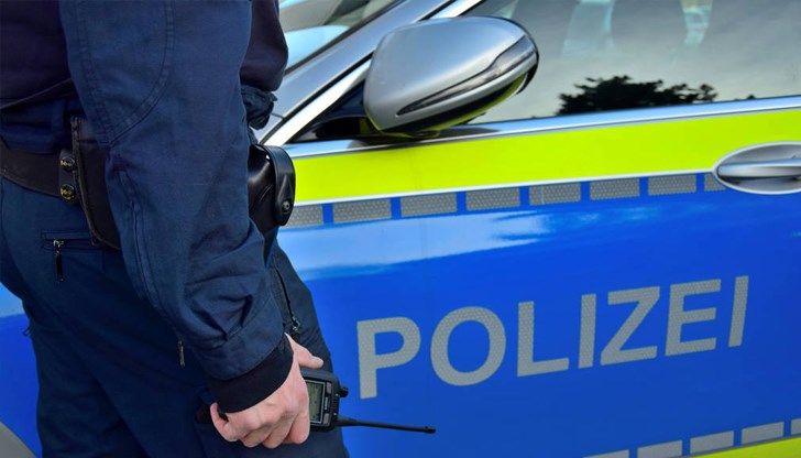 Момчето твърди, че е един от извършителите на нападението в петък срещу евродепутата Матиас Еке Момчето твърди, че е един от извършителите на нападението в петък срещу евродепутата Матиас Еке