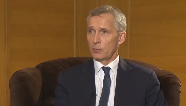 Българската армия е важна за НАТО, не на последно място и защото България сега инвестира повече в отбрана Българската армия е важна за НАТО, не на последно място и защото България сега инвестира повече в отбрана