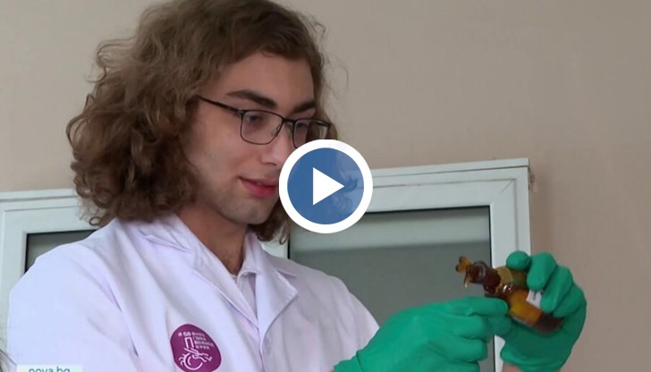 Виктор Лилов предизвика възхищението на научните среди