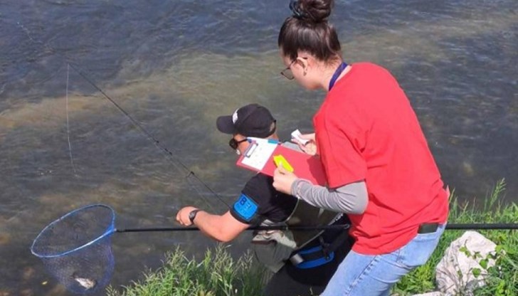 Българският национален отбор взе сребърните медали на Световното първенство по спортен риболов в Босна и Херцеговина Българският национален отбор взе сребърните медали на Световното първенство по спортен риболов в Босна и Херцеговина