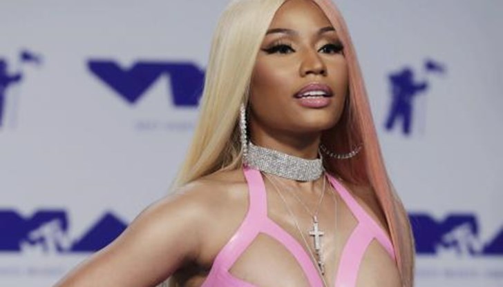 Холандската военна полиция потвърди, че 41-годишна американка е била задържана за притежание на меки наркотици Холандската военна полиция потвърди, че 41-годишна американка е била задържана за притежание на меки наркотици