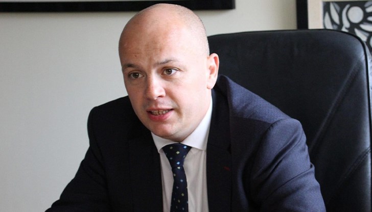 Важно е в Европа да се усети промяна, трябва различна политика, коментира кандидатът за евродепутат от БСП Важно е в Европа да се усети промяна, трябва различна политика, коментира кандидатът за евродепутат от БСП