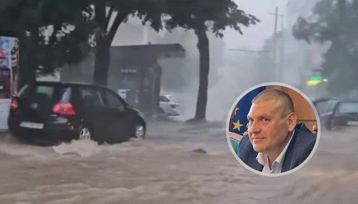 Валентин Христов ще настоява за увеличаване на сумата, отпусната за ремонт на отводнителната канализационна система Валентин Христов ще настоява за увеличаване на сумата, отпусната за ремонт на отводнителната канализационна система