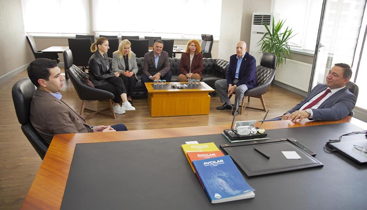 Двамата са обсъдили продължаването на добрите отношения между двете общини