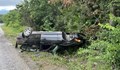 БМВ се обърна по таван край Враца