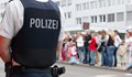 Мъж нападна германски политик на предизборна обиколка