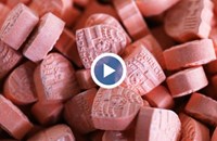 В TikTok текат кампании, които обясняват, че повечето наркотици са безвредни