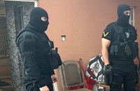 Задържаха 7 души при спецакция срещу наркотиците в София