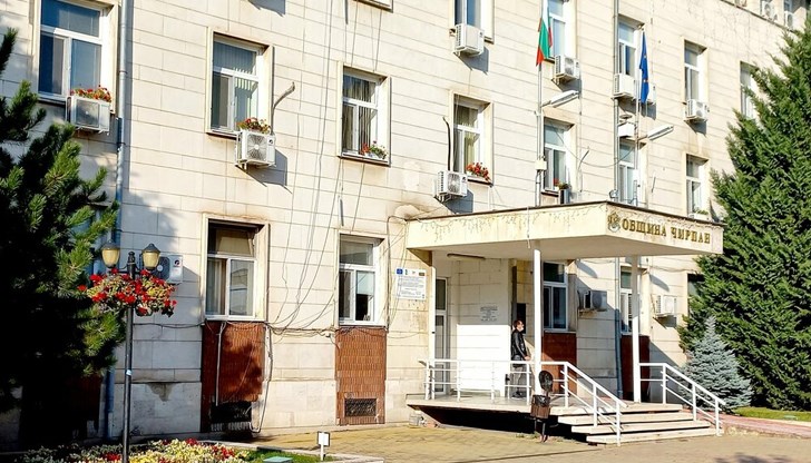 Районът е отцепен, съобщиха от полицията Районът е отцепен, съобщиха от полицията