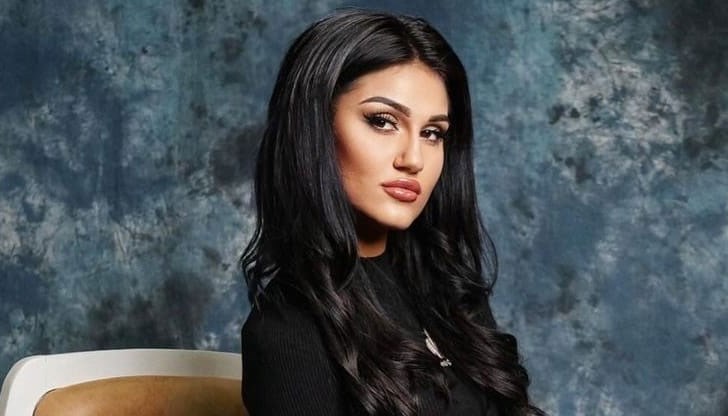 Младата жена не пожела да коментира пред медии какво се е случило в съдебната зала Младата жена не пожела да коментира пред медии какво се е случило в съдебната зала