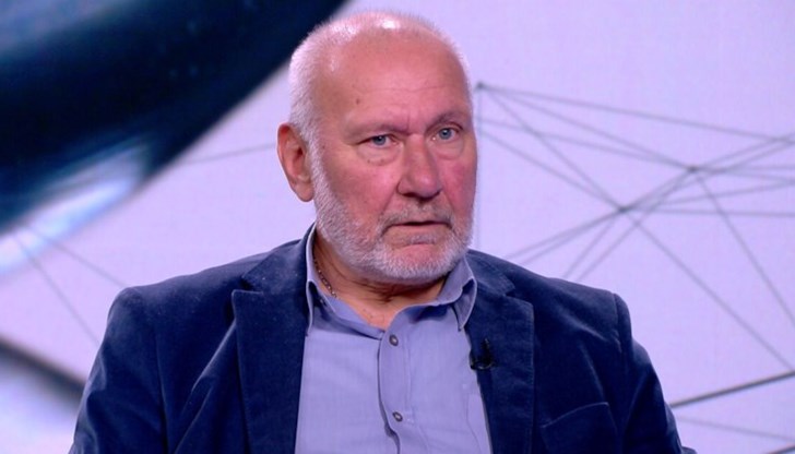 Той коментира и присъствието на Вселенския патриарх за първи път по време на избор за български патриарх Той коментира и присъствието на Вселенския патриарх за първи път по време на избор за български патриарх