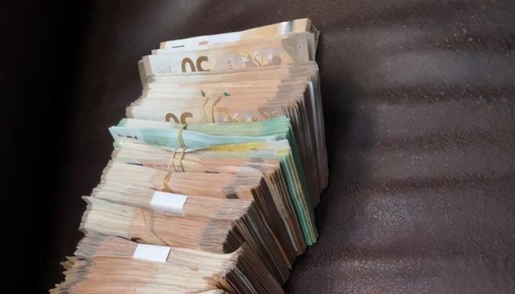 Вече две седмици никой не си я е потърсил Вече две седмици никой не си я е потърсил