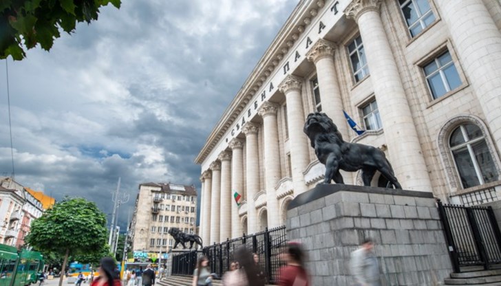 Според съда, има опасност мъжът да извърши престъпление и да се укрие