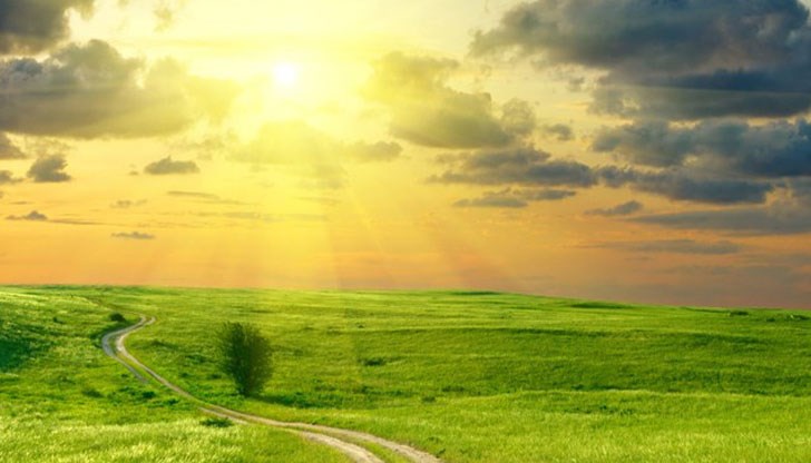 Следобед ще се развива купеста и купесто-дъждовна облачност Следобед ще се развива купеста и купесто-дъждовна облачност