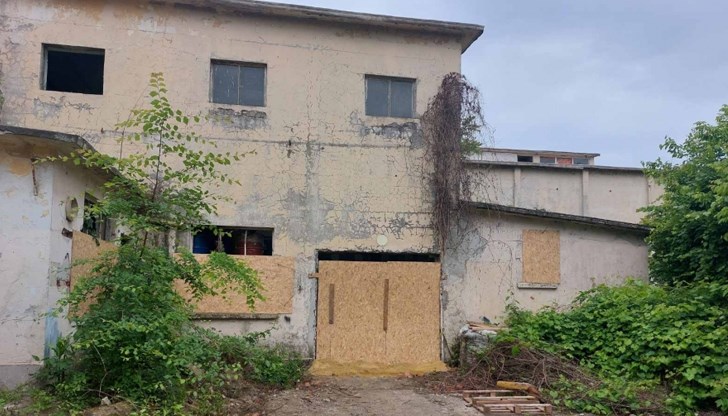 Ограничен е достъпът до опасни отпадъци в Източна промишлена зона