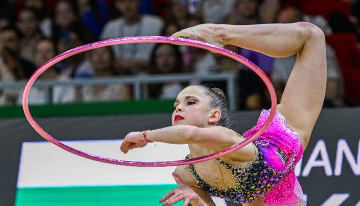 Европейската шампионка се класира за финалите на всичките четири уреда Европейската шампионка се класира за финалите на всичките четири уреда