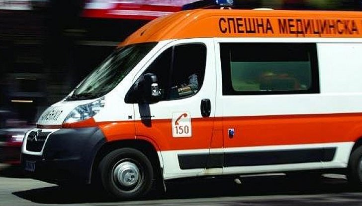 Лекият автомобил се е преобърнал Лекият автомобил се е преобърнал