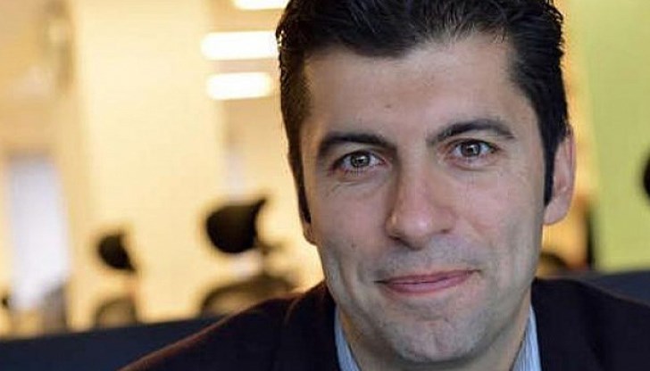 "Вкарваме правилата за избор на нови членове на антикорупционната комисия", написа съпредседателят на "Продължаваме промяната" "Вкарваме правилата за избор на нови членове на антикорупционната комисия", написа съпредседателят на "Продължаваме промяната"