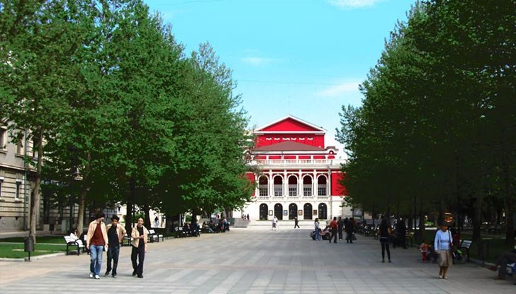 Директорът на Държавната опера в Русе коментира разнообразната програма на фестивала Директорът на Държавната опера в Русе коментира разнообразната програма на фестивала