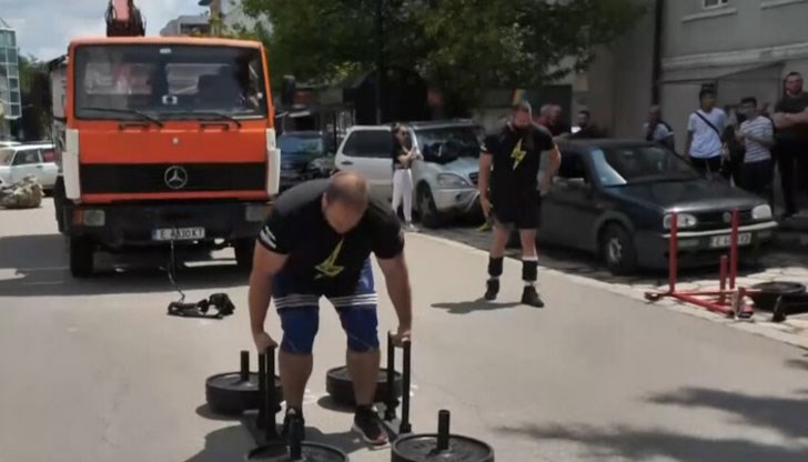 Инициативата има благотворителна цел Инициативата има благотворителна цел