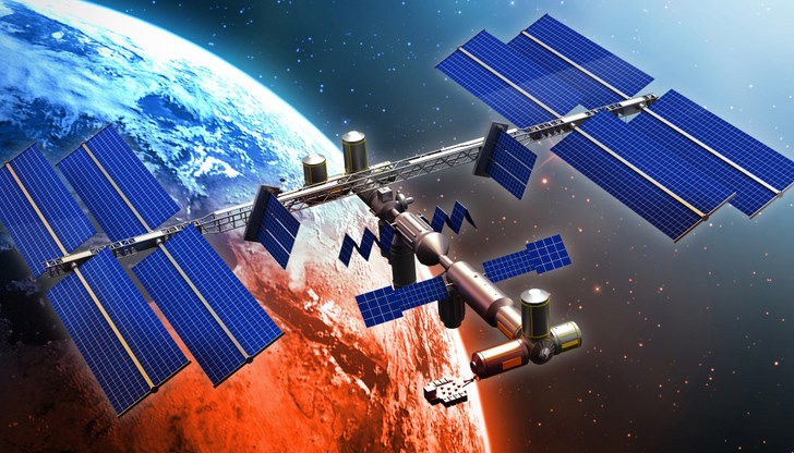 Образували са се повече от 100 отломки Образували са се повече от 100 отломки