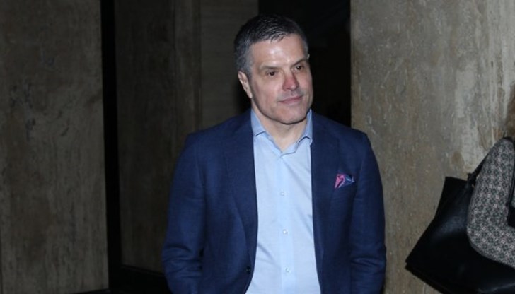 Вчера той се предаде в затвора в София около 7:30 ч. сутринта Вчера той се предаде в затвора в София около 7:30 ч. сутринта