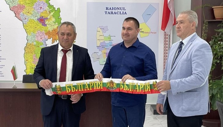 Българи се побратимиха Българи се побратимиха