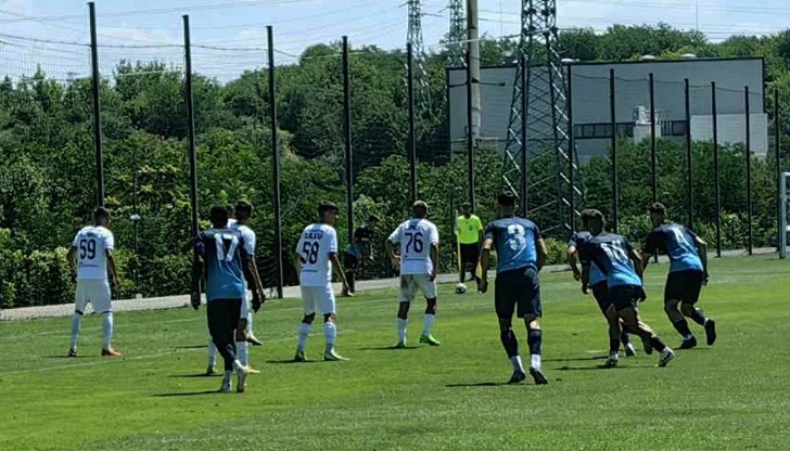 Радослав Апостолов вкара победния гол