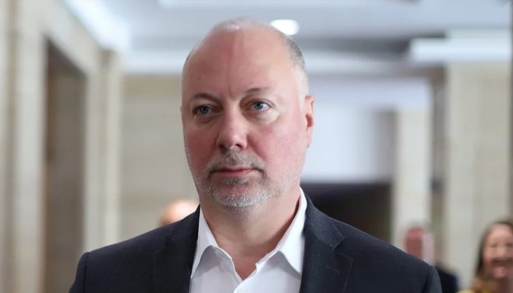 Желязков се отказва от мястото си в Европейския парламент Желязков се отказва от мястото си в Европейския парламент