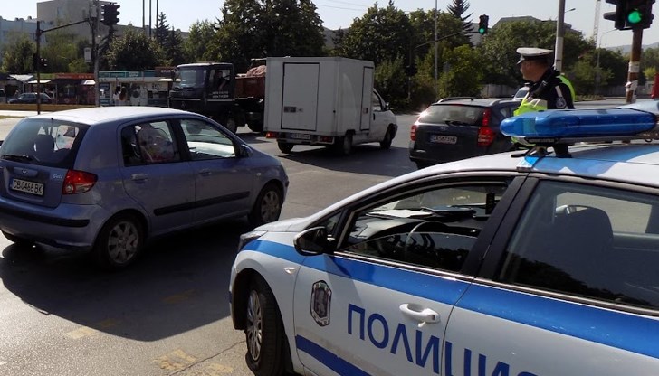 Бързо производство срещу водач, ударил електрическо превозно средство Бързо производство срещу водач, ударил електрическо превозно средство