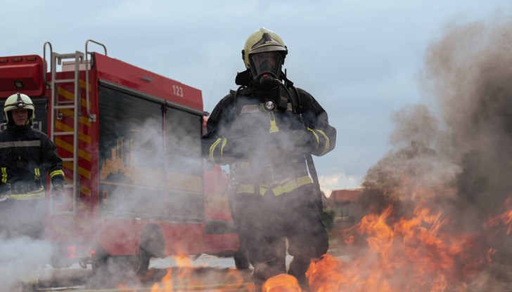 Пострадали са двама души