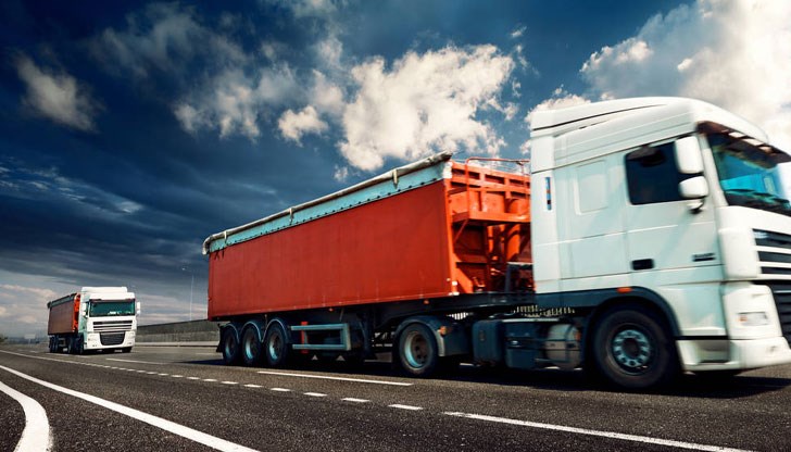 Само 20% от тежкотоварния трафик, използващ обходните маршрути, преминава през прохода Петрохан Само 20% от тежкотоварния трафик, използващ обходните маршрути, преминава през прохода Петрохан