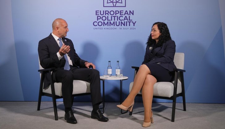 Държавните глави обсъдиха развитието на двустранните отношения между България и Косово Държавните глави обсъдиха развитието на двустранните отношения между България и Косово